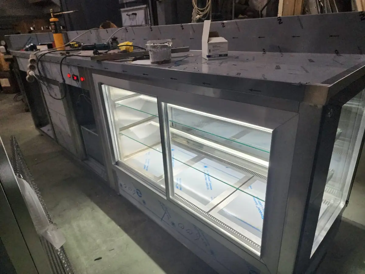 Vitrine pastiçerie sipas kerkeses se klientit – foto 2