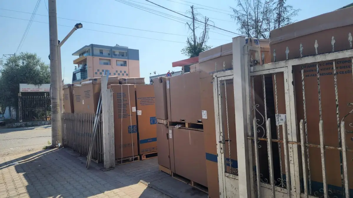Furnizimi më i fundit sapo mbërriti në dyqanin tonë
