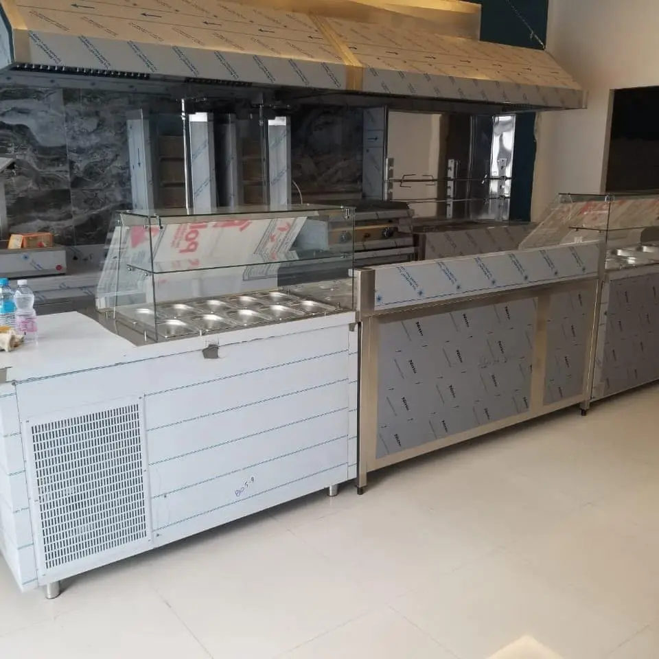 Fast-foodi me i ri ne Durres , mban firmen e KRISTEG INOX – foto 3