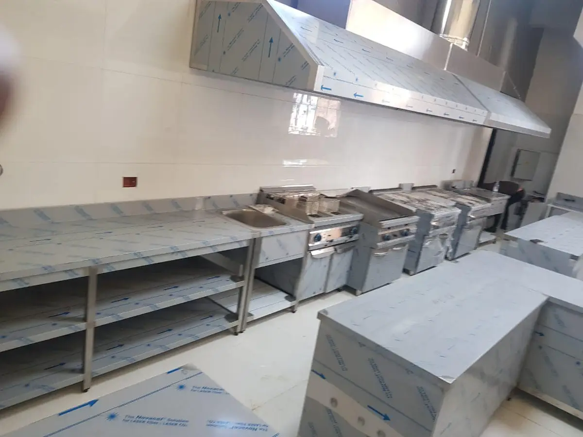 Pajisje restoranti Vorë – Kristeg Inox