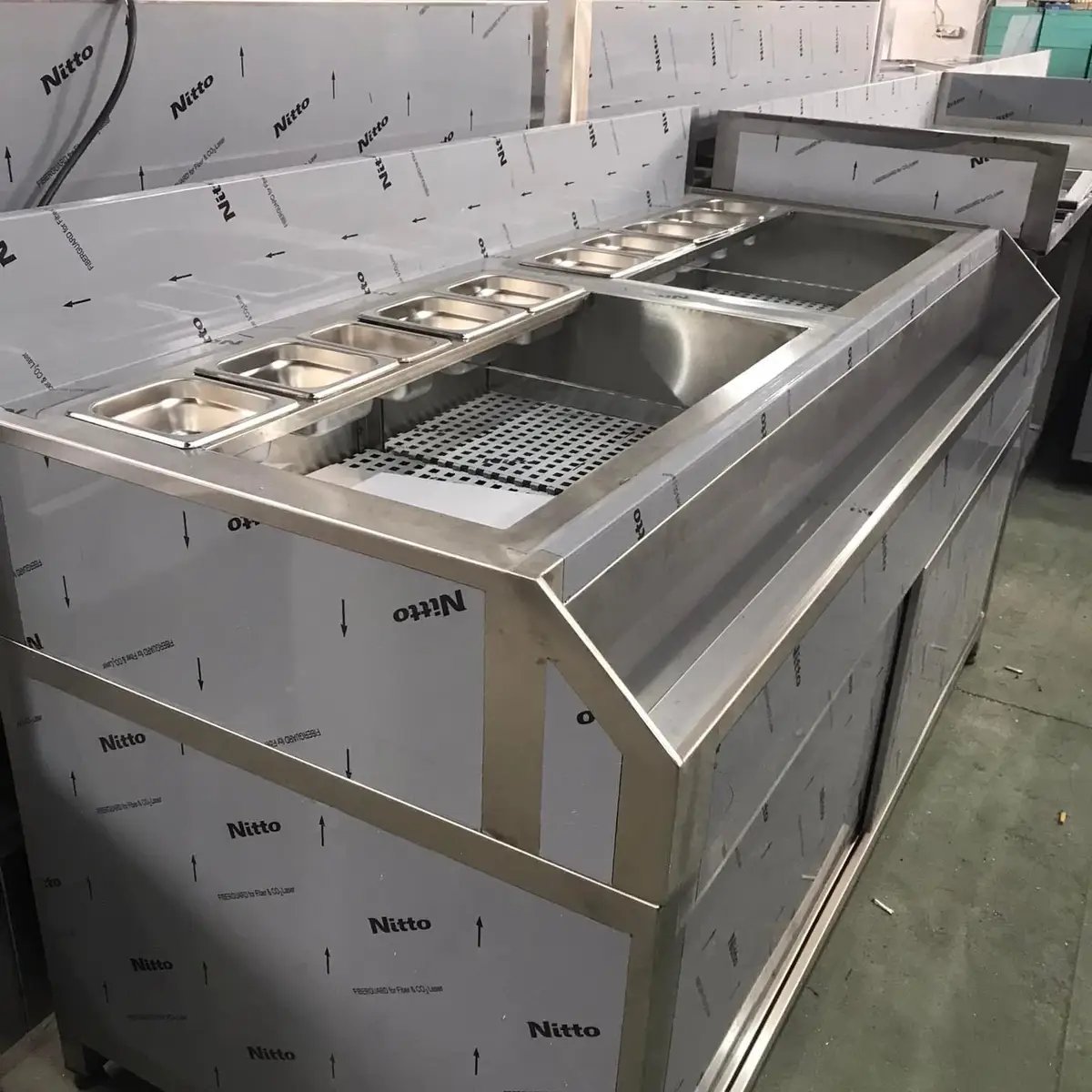 Post per koktejl – Hapesire per mbajtjen e akullit, dhe ingredienteve – foto 3