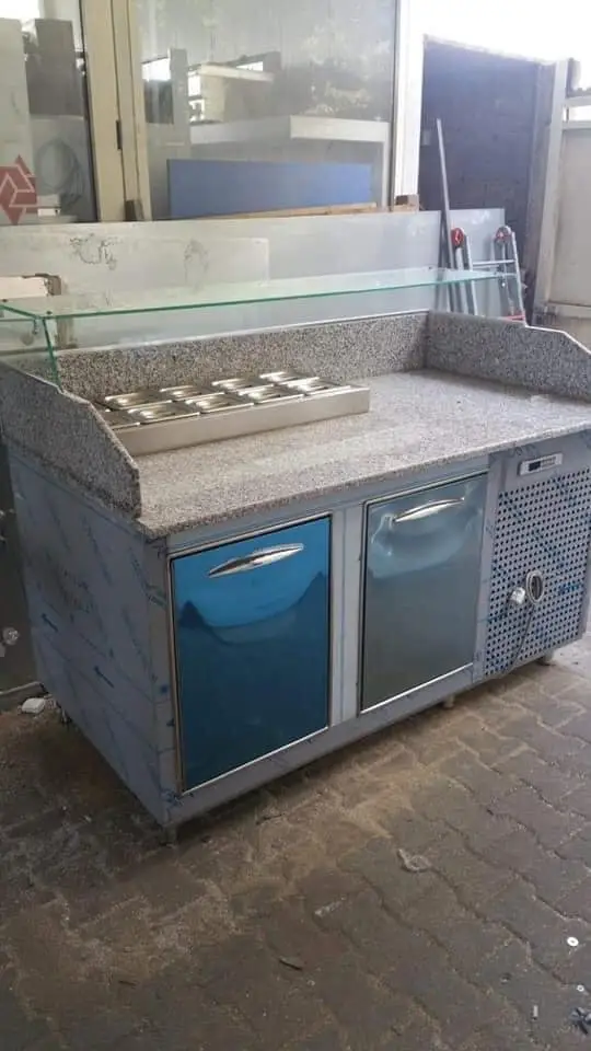 Disa modele frigoriferesh picerie me 2 funksione te realizuar – foto 6