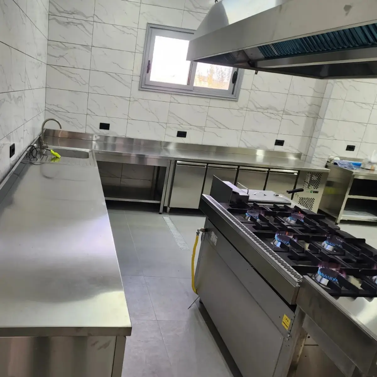 Kuzhina e dizenjuar nga Kristeg Inox është një shembull i shkëlqyer – foto 5